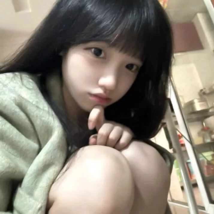 说谎的女人 海报